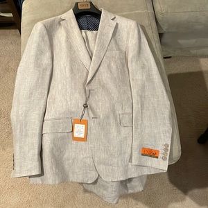 Enzo Tovare Tropical Beige linen suit